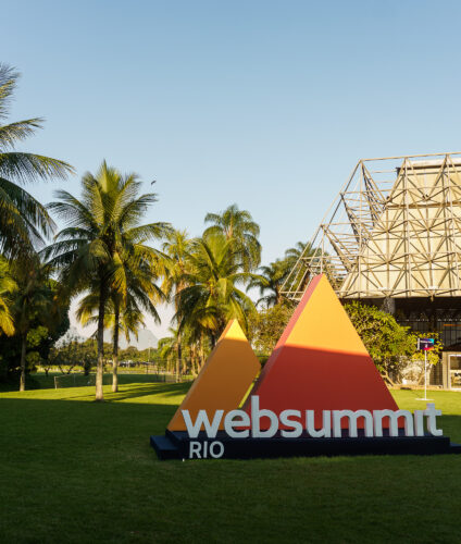 Eficiência a qualquer custo: o tema não-dito que conectou todas as palestras no Rio
