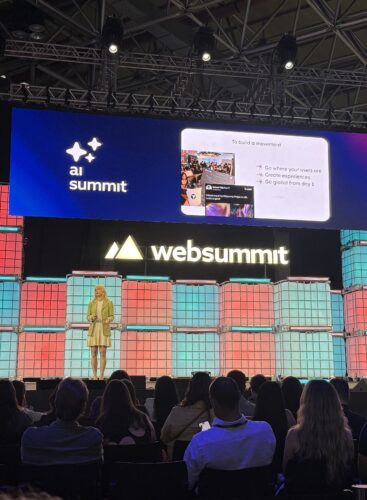 Distribuição, comunidade e escala global: lições de Brianne Kimmel para construir negócios relevantes na era da inteligência artificial